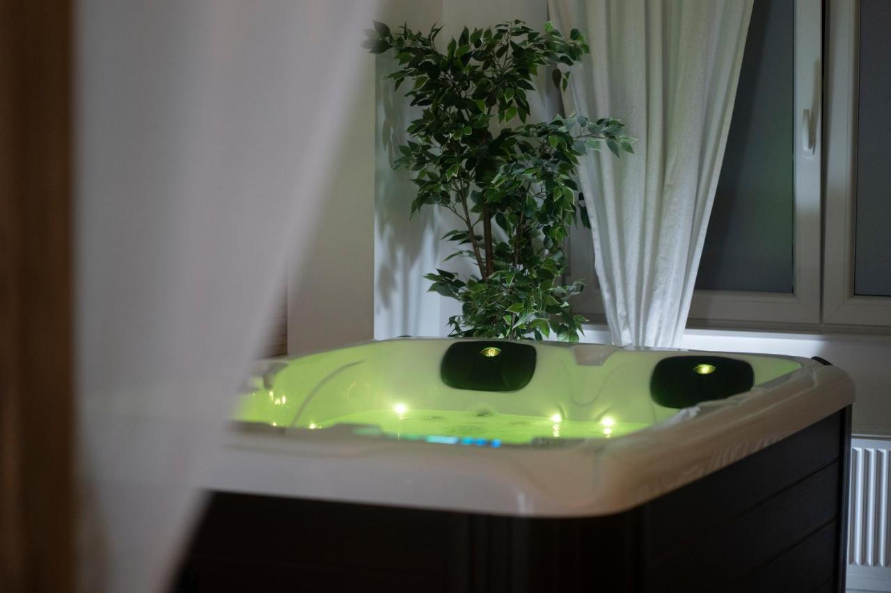 מלון Spa Palawan Prive Avec Jacuzzi Et Sauna לייז' מראה חיצוני תמונה